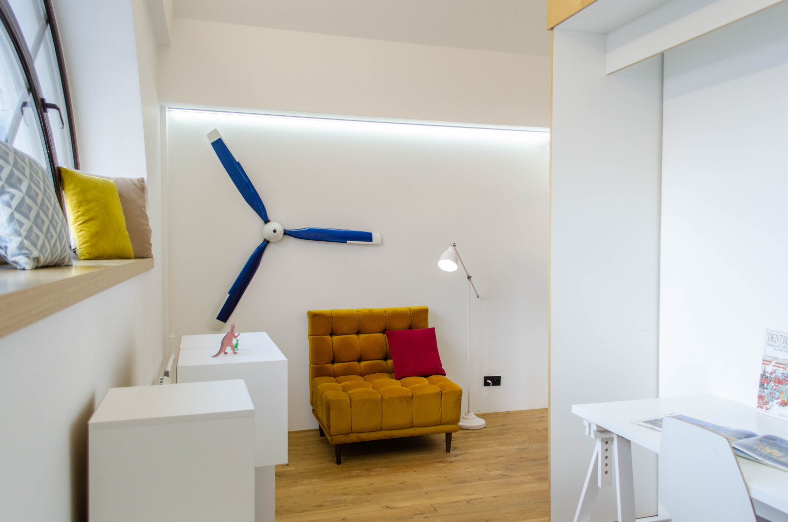 ЖД "Театральный", 77 м2