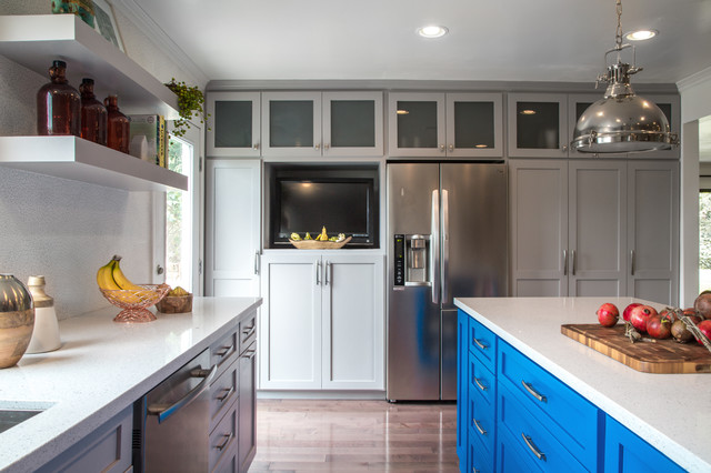 Transitional Colorful Kitchen moderne-cuisine
