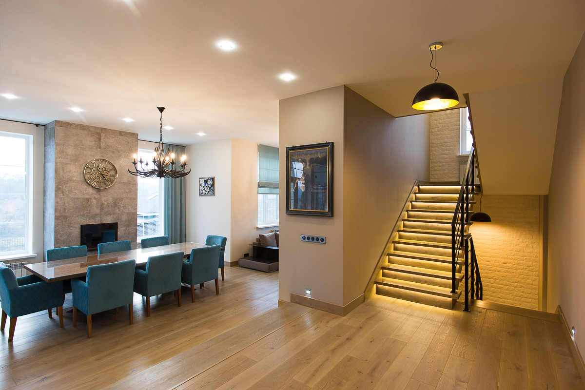 Холл и столовая