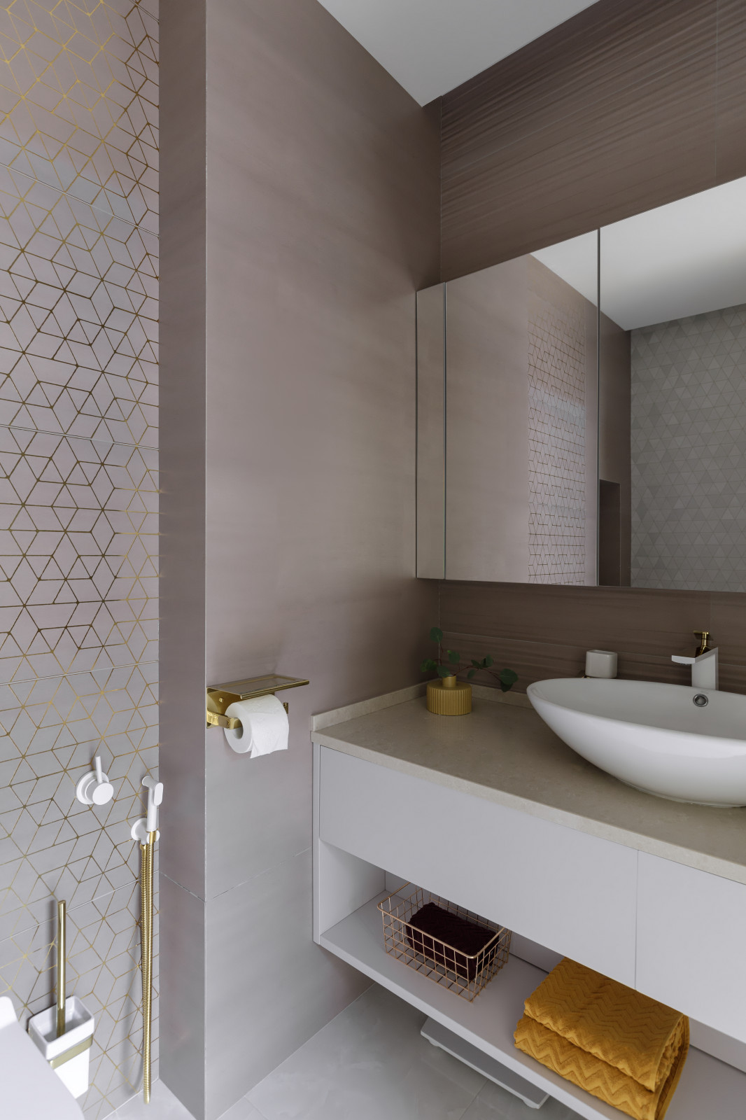 Квартира 125м2 | GOLD ACCENT | Неоклассика и модерн с латунными акцентами