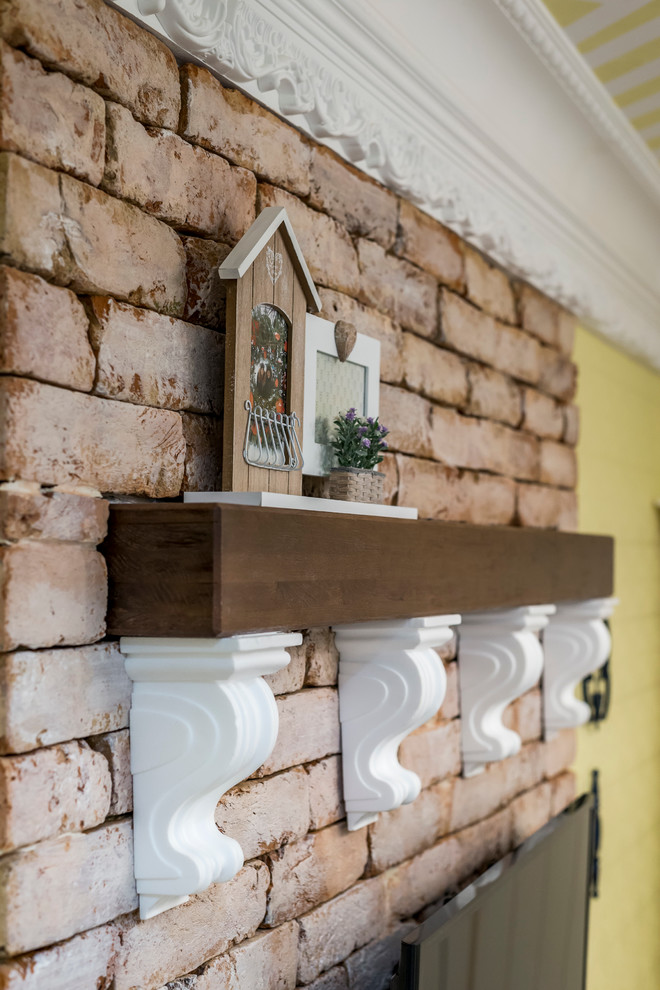 Плитка из кирпича 18 века для "Школы ремонта"