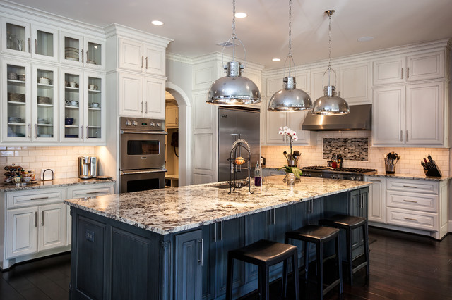 West U traditional-kitchen