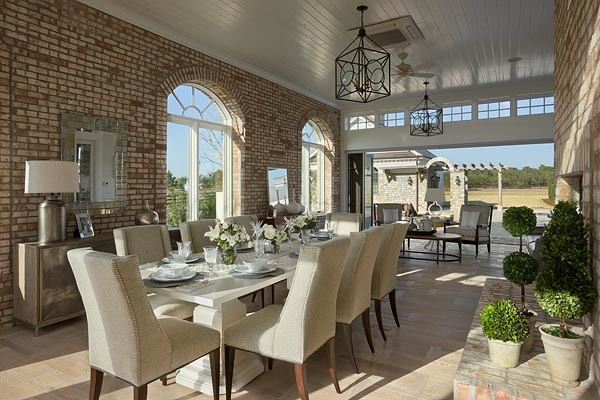 Photo of a contemporary dining room in Orlando.