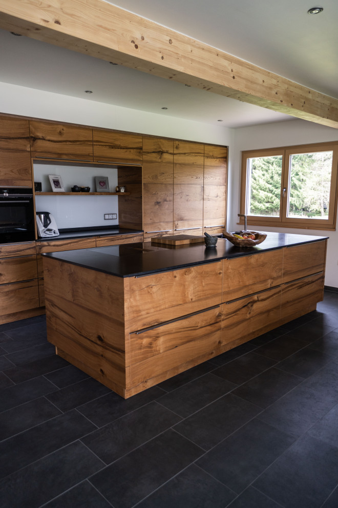 Example of a mountain style kitchen design in Munich
