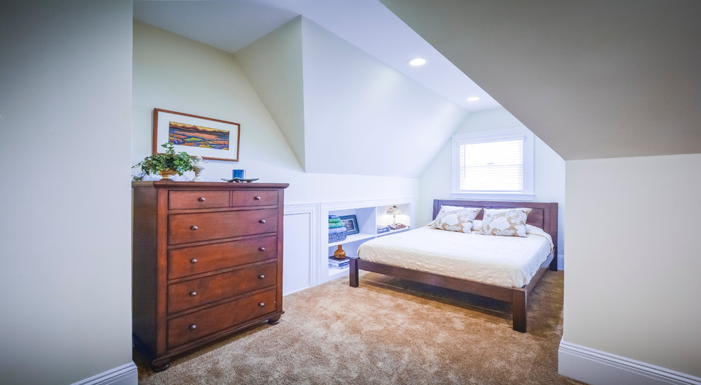 Home design - contemporary home design idea in Boston