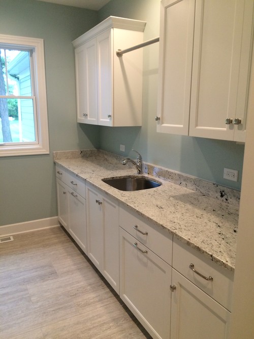 Show me your Colonial White or Glacier White granite! - home-design.jpg