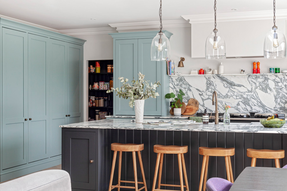 Traditioanl shaker style kitchen - Transitional - Kitchen - Surrey - by ...