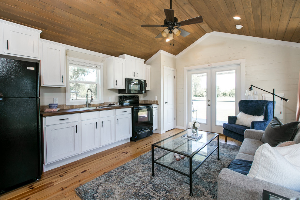 Tiny Home - Clayton Park Models - The Sipsey