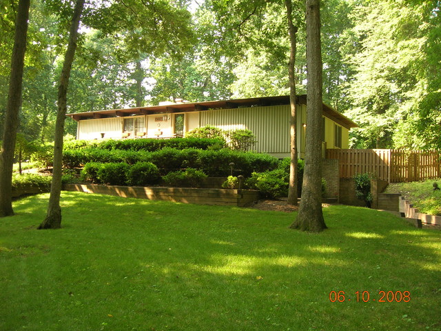 Custom Homes contemporary-exterior