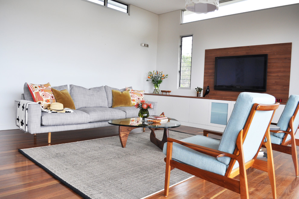 Midcentury living room in Brisbane.
