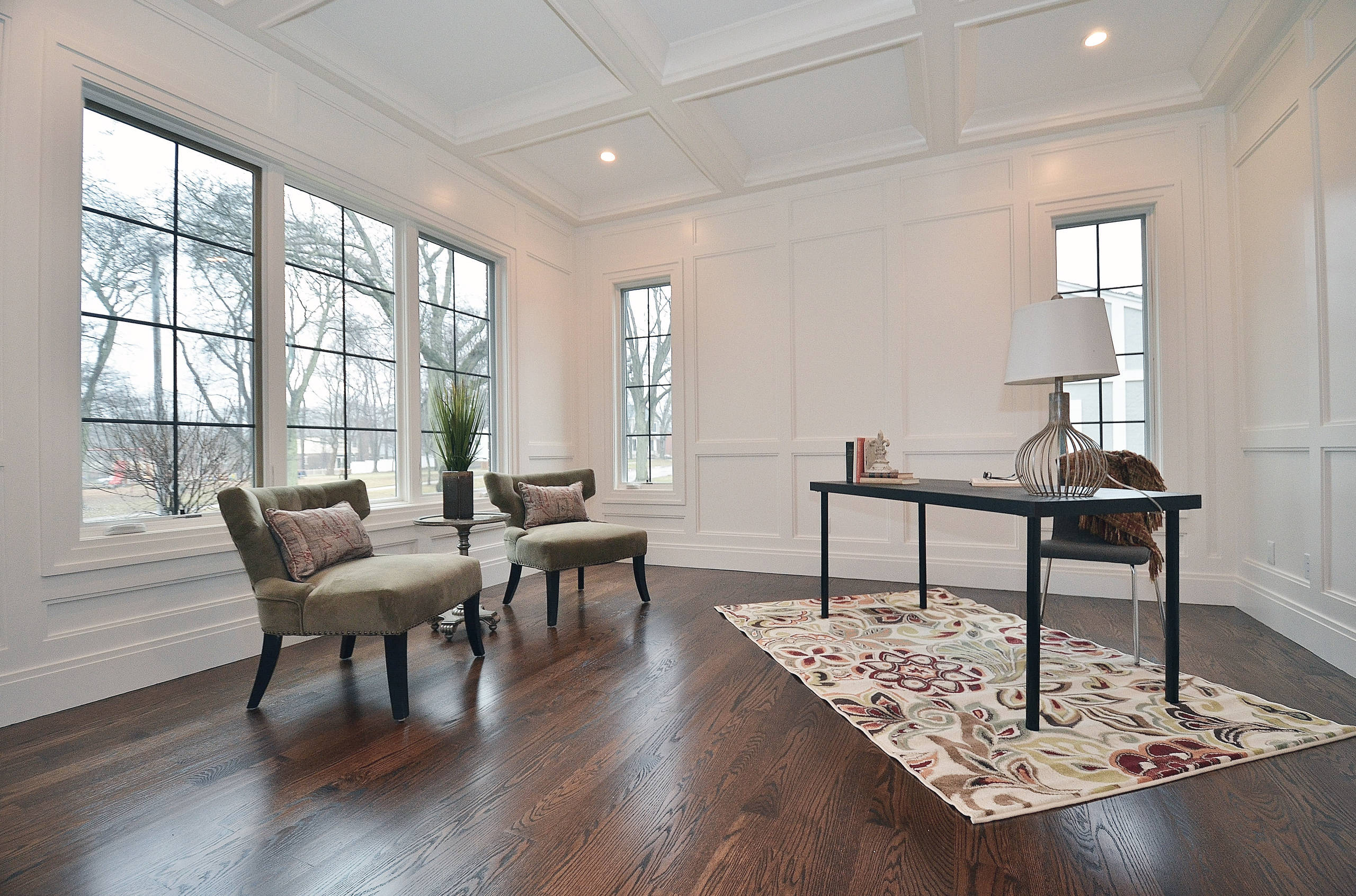 Stalburg Design provided all of the cabinet design, interior selections and custom details for this 5 bedroom, 6 bathroom spec home in downtown Birmingham, Michigan. Working within our builder's budge