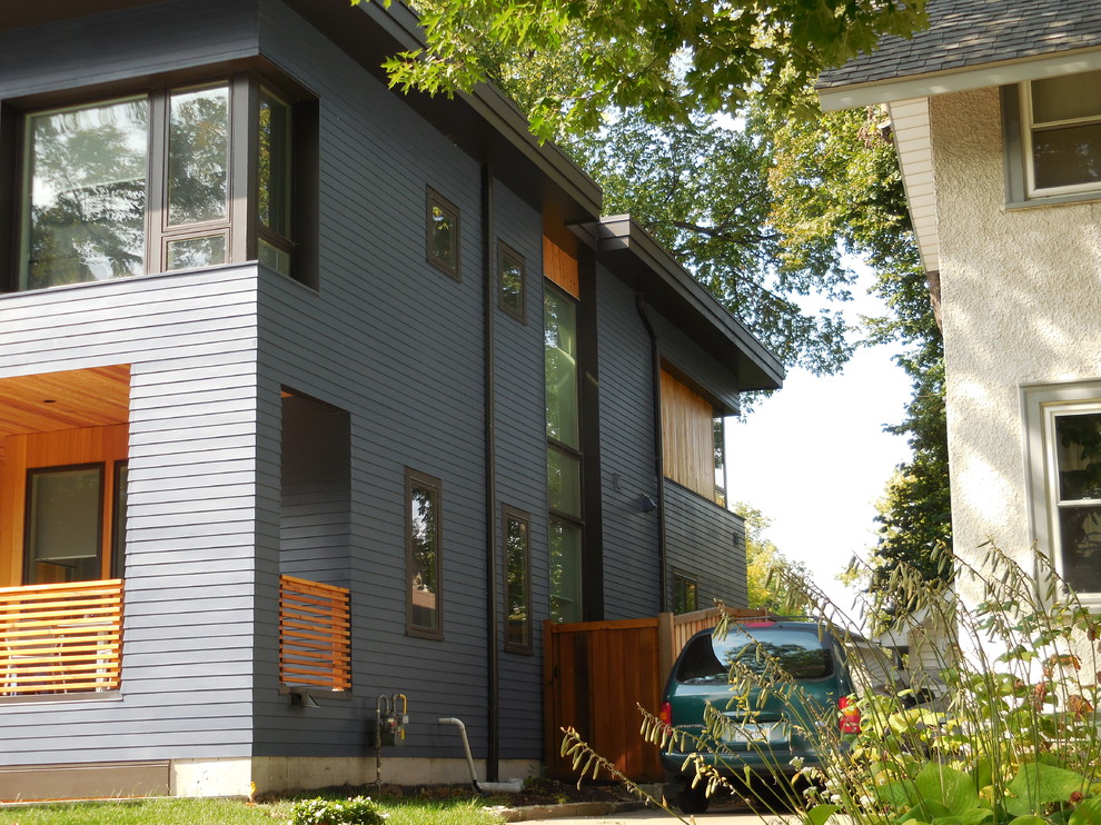 Minimalist home design photo in Minneapolis