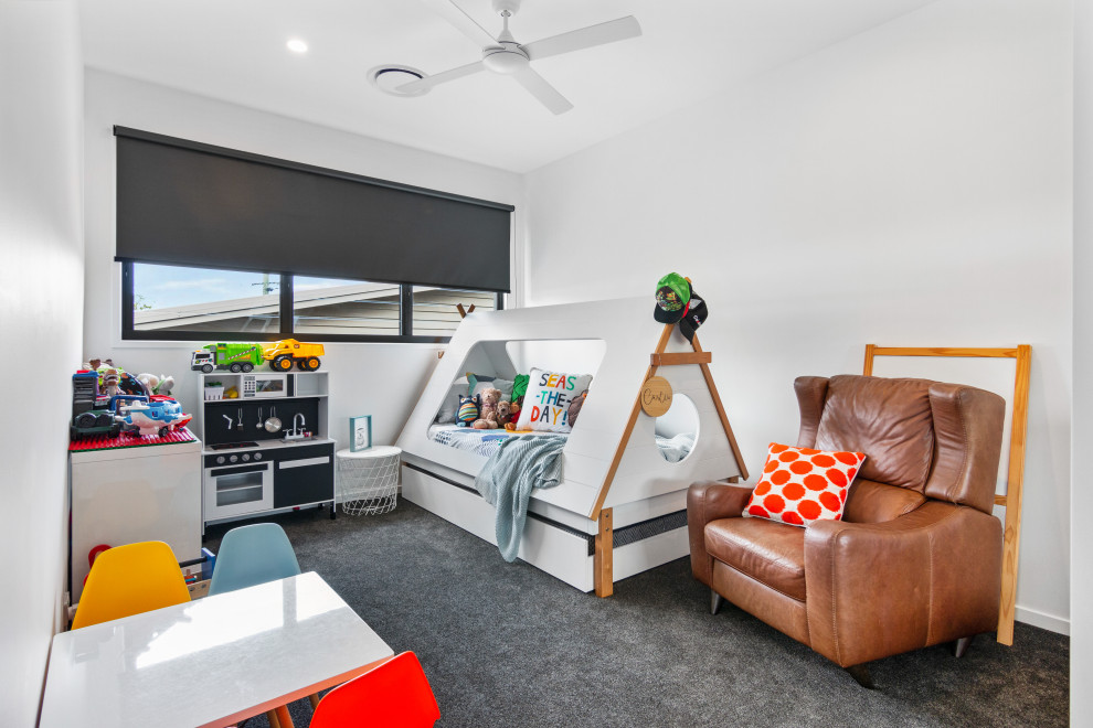 Photo of a contemporary kids' room in Brisbane.