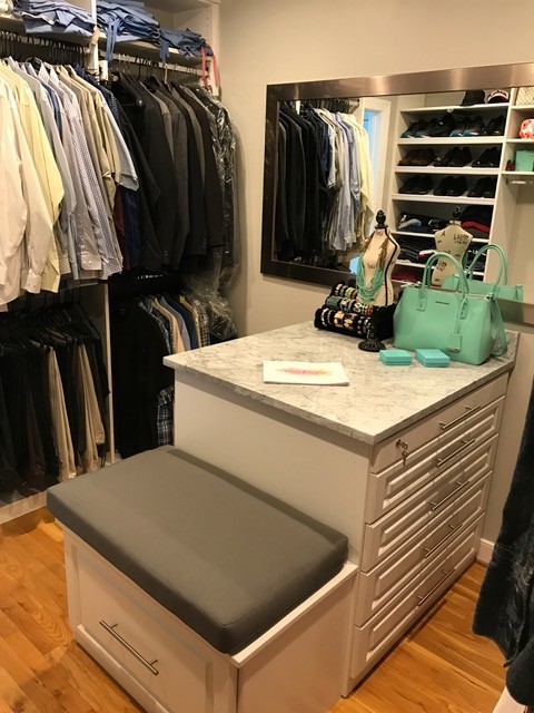 Master Suite Closet & Bathroom