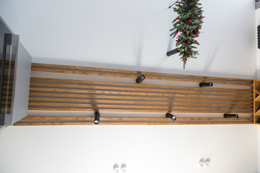 Винный стеллаж из дуба в масле