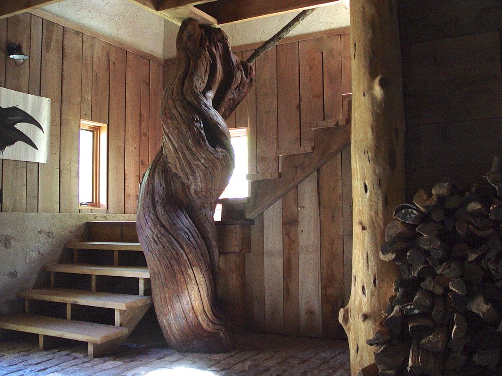 Example of a mountain style staircase design in Milwaukee