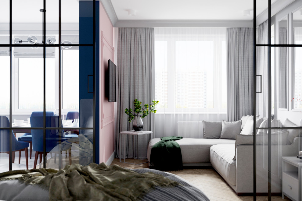 Квартира со стеклянной стеной.