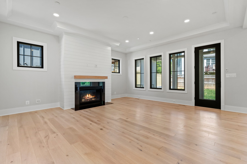Modern Farmhouse Rochester V