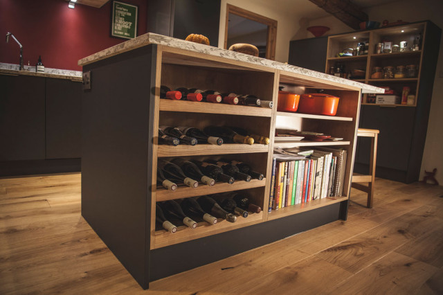 Kitchen Island country-kitchen