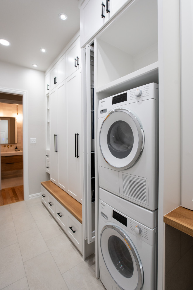 Black Alder | Guest Bath + Laundry