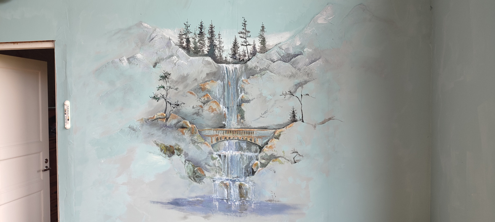 Объёмная роспись стены