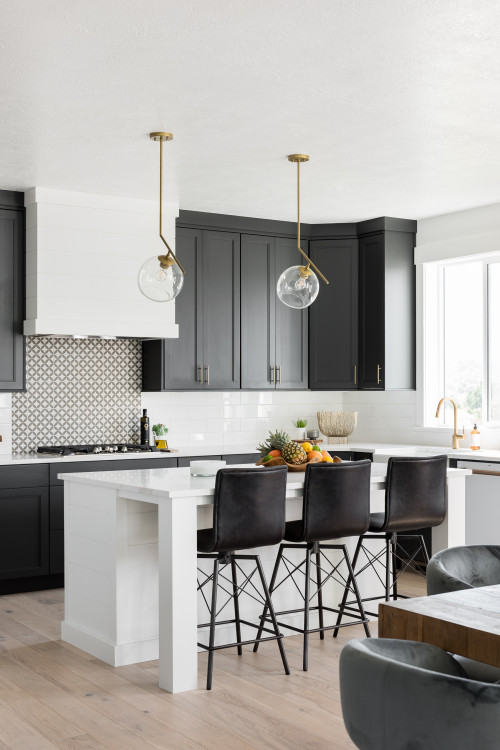 52+ Black and White Kitchen Cabinets ( TIMELESS LOOK ) - Cabinets