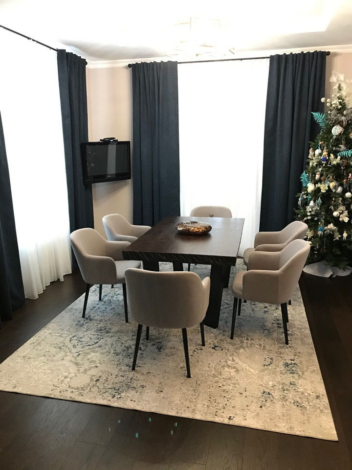 Ковер коллекции STELLA M в столовой