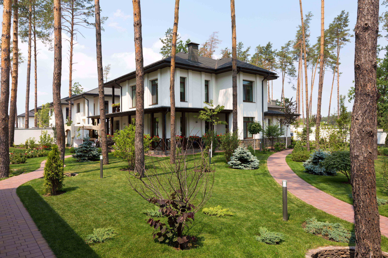 Light classic by MARTINarchitects