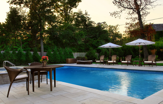 Swimming Pool Rectilinear traditional-swimming-pool-and-hot-tub