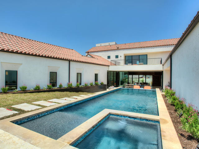 Aragon moderne-pool