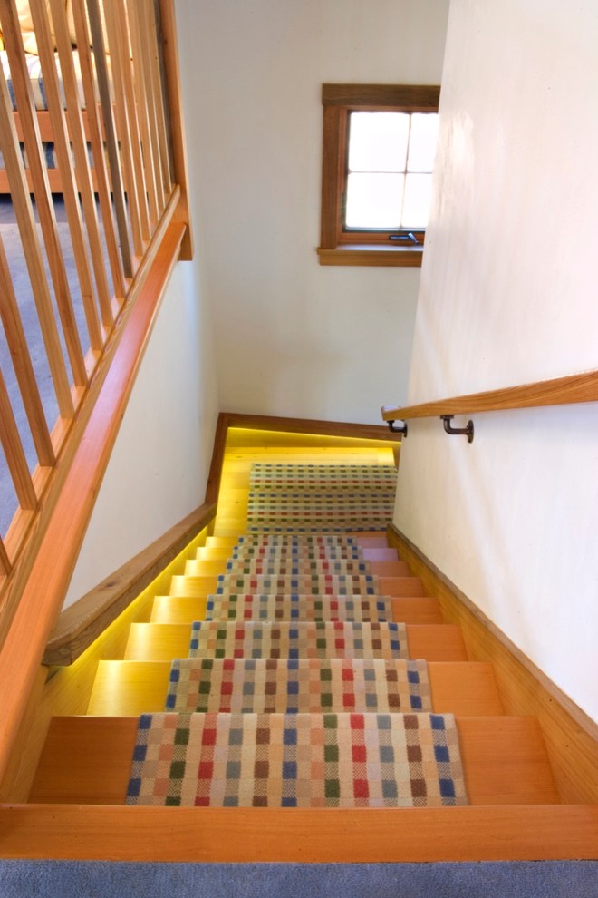 Contemporary staircase in Burlington.