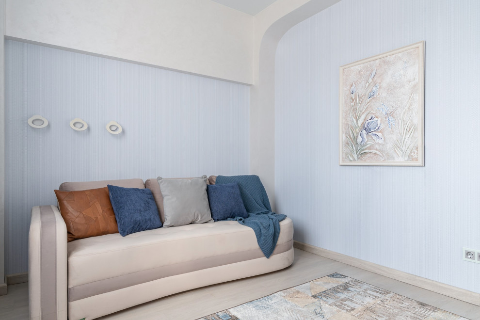 Дом с ирисом