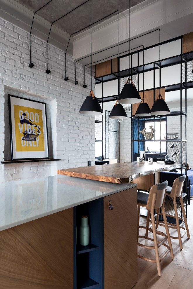 Микс стилей в сталинке