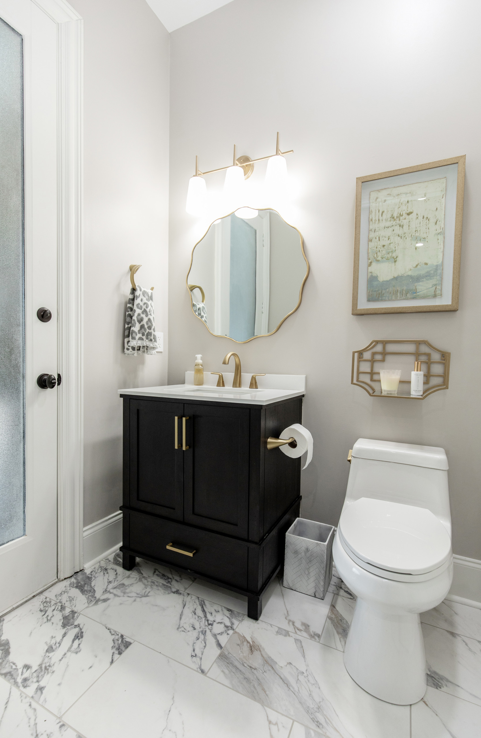 Little Gem powder room