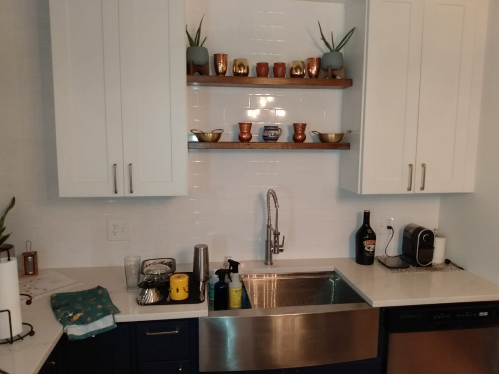 Modren kitchen and living room Renoavation