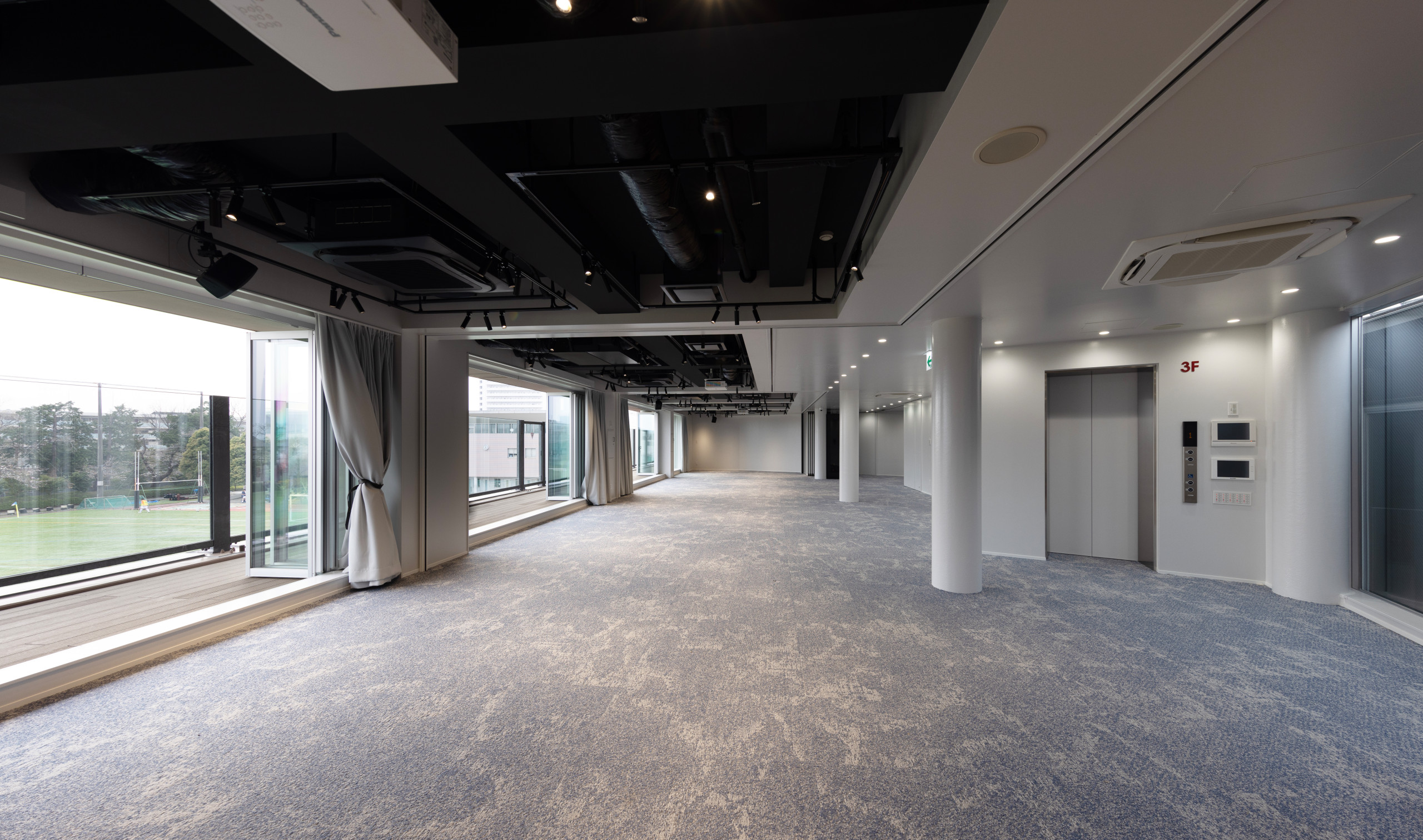 早稲田実業学校　125号館