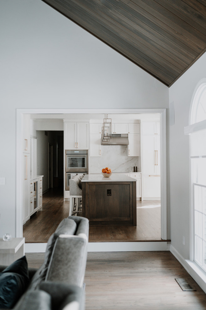 Example of a transitional kitchen design in Cleveland
