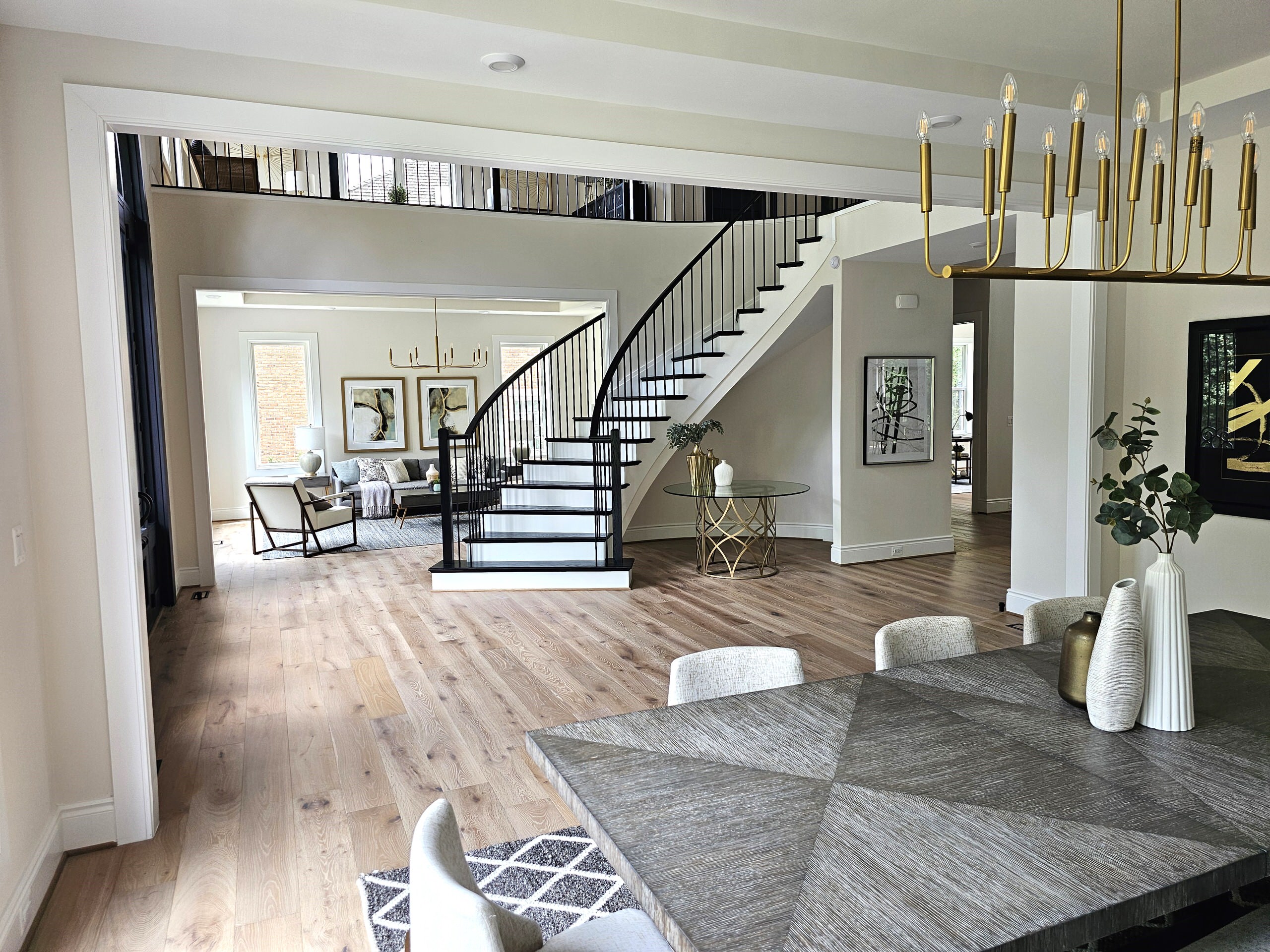Elegant Curve Elevates Modern Design, Mclean, VA 22101
