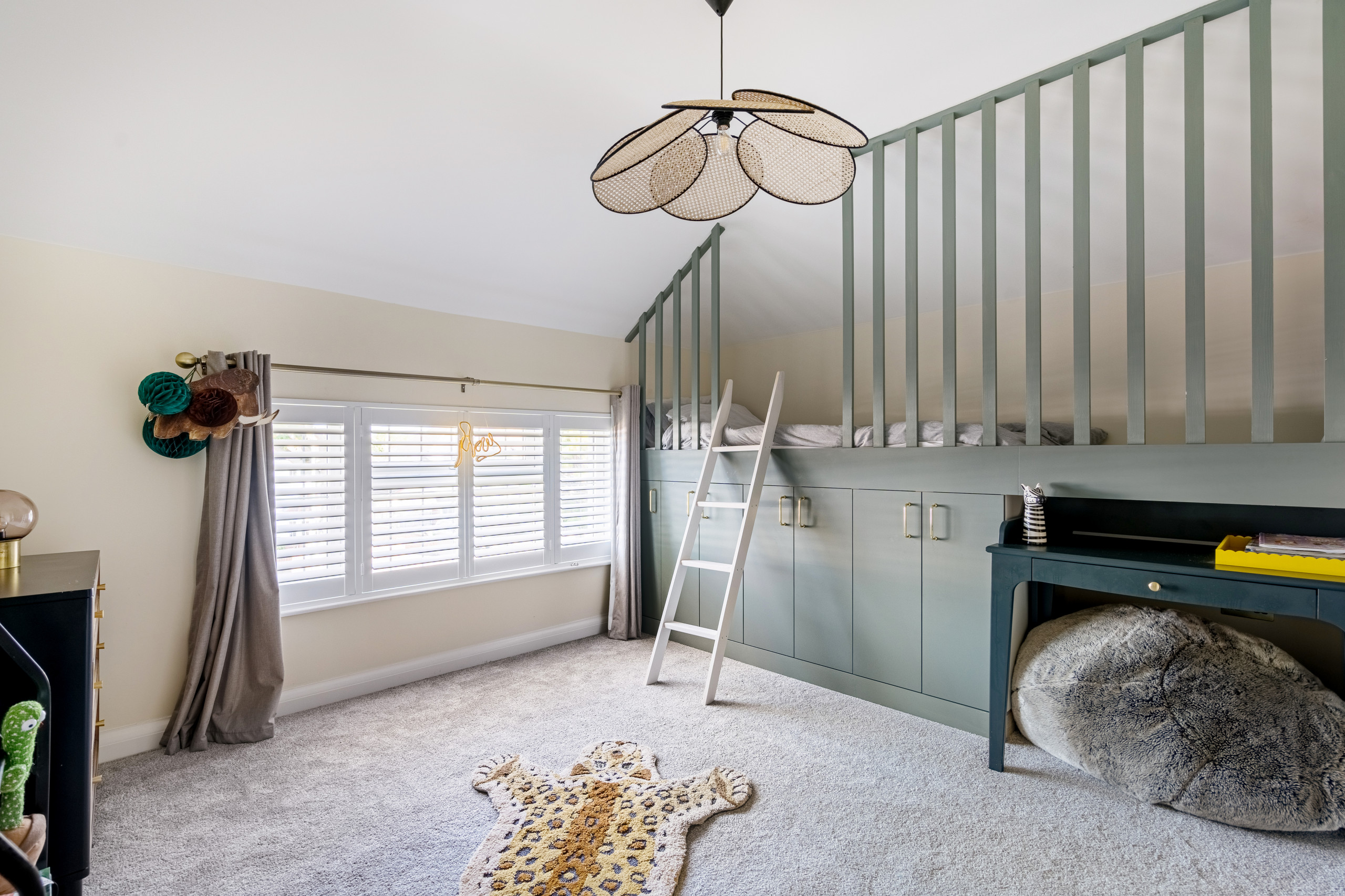 Wyncham Avenue Living Areas & Kitchen