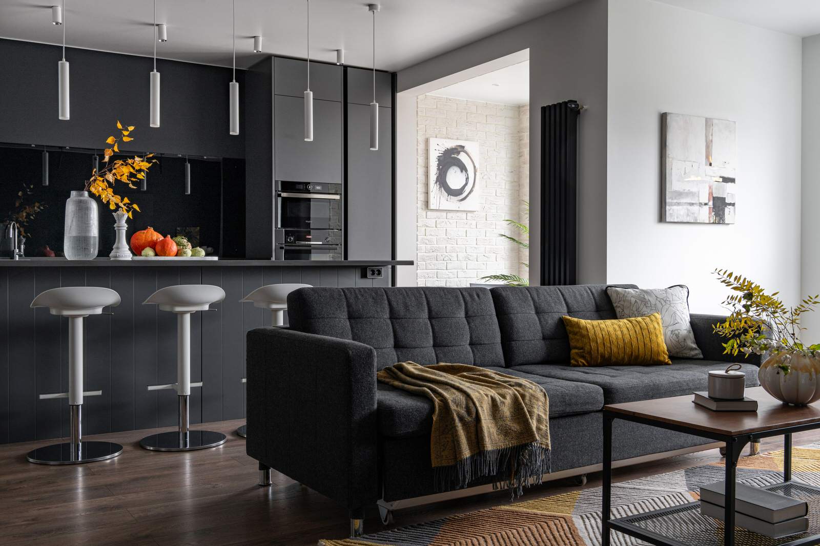 Графит с акцентами