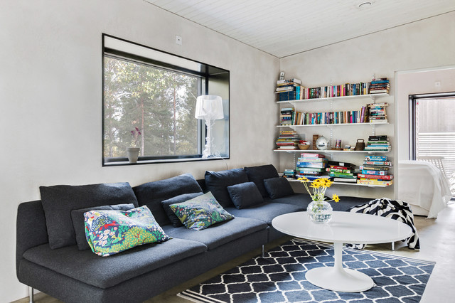 Villa B&aring;ng nordico-sala-de-estar
