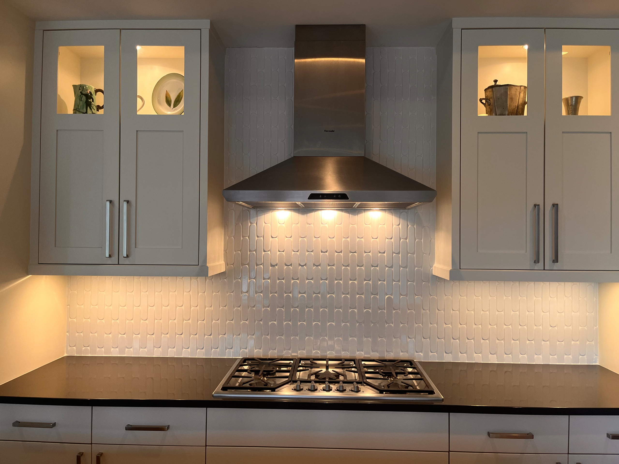 Kitchen backsplash