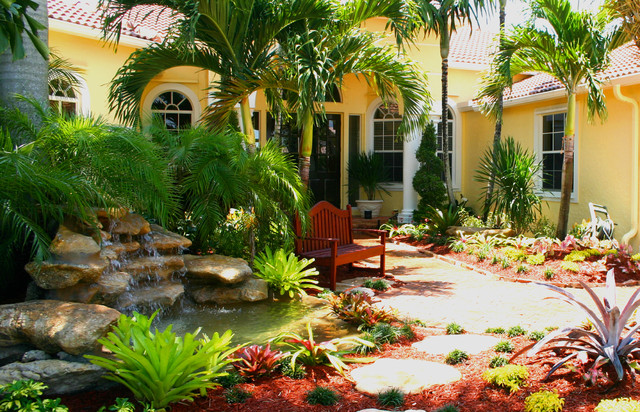 South Florida Landscaping - Kolonialstil - Garten - Miami - von Bamboo