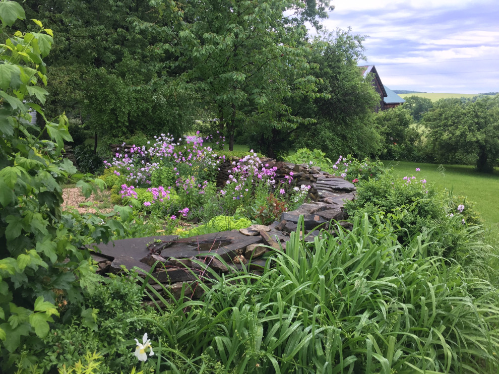 Country Farmhouse Garden
