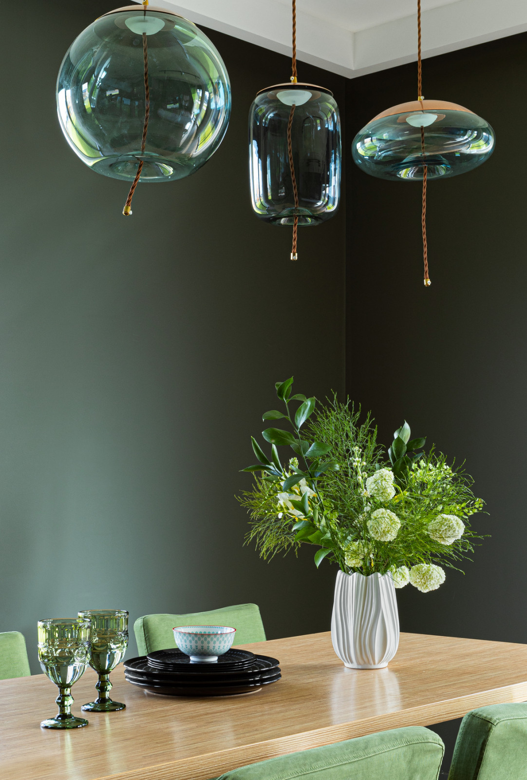 Дом в Подмосковье 137 м2 с темными стенами