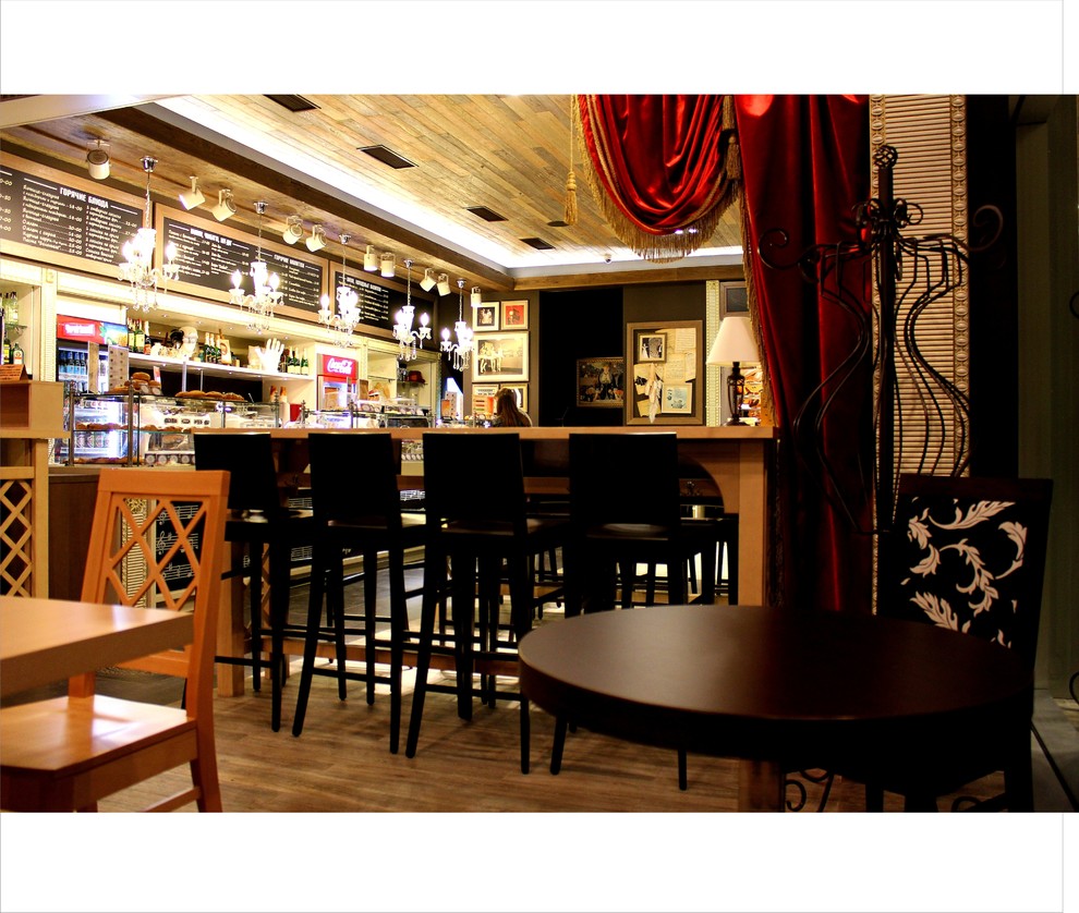 кафе фаст-фуд.