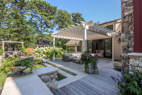 farmhouse deck