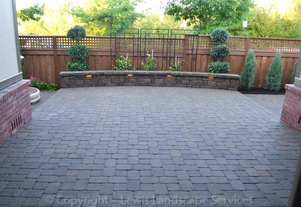 This is an example of a contemporary patio in Portland.
