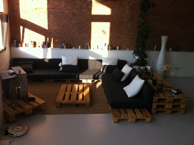 LOFT industrial-living-room