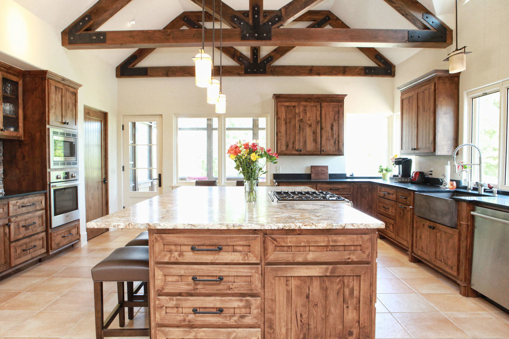 Kitchen - rustic kitchen idea